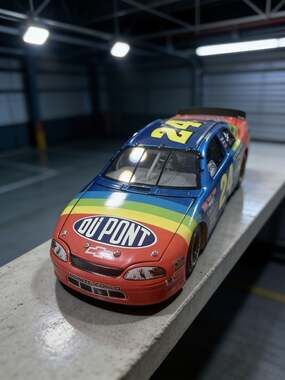 Action Racing Platinum Series Jeff Gordon #24 DuPont Chevrolet Monte Carlo 1:24